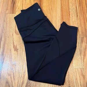 lululemon in movement pants size 6 black